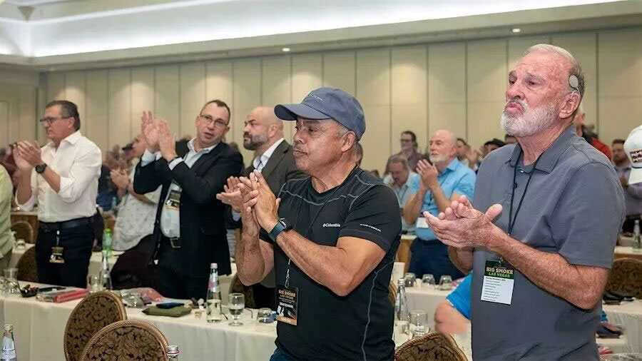 1764230757764455.jpg 16.jpg